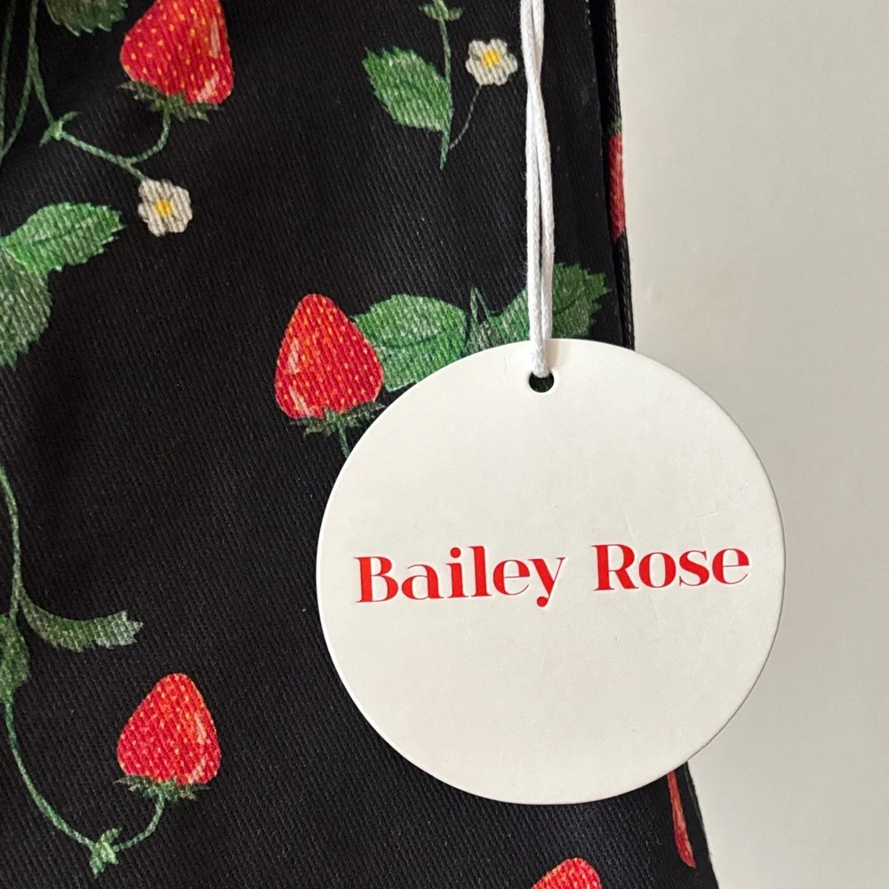 Bailey Rose Strawberry Micro Mini Skort - Picture 2 of 4